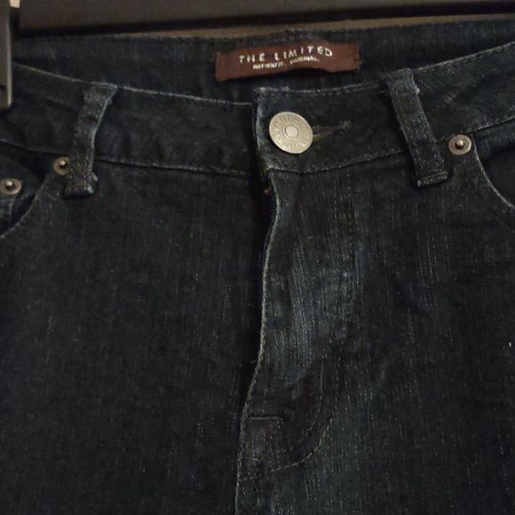 The Limited Women's size 8 dark wash mid rise jeans‎ straight leg cotton blend - Picture 2 of 7